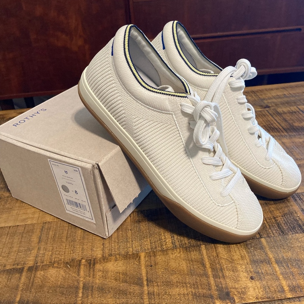 Rothy’s Lace Up Sneaker, 8